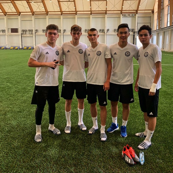 «Горд, что могу быть полезным своей стране». В сборную Казахстана привлечен претендент на Золотой мяч и выигрыш Лиги Чемпионов