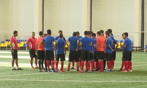 Видео с тренировки сборной Армении перед стартом Кубка Президента РК