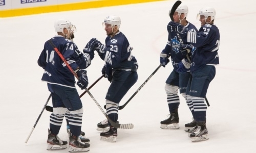Клуб КХЛ отправился на матч с «Барысом» и огласил состав