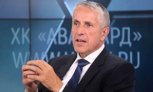 «Разрешения спрашивать не нужно». Наставник «Авангарда» вспомнил интересный момент серии с «Барысом»