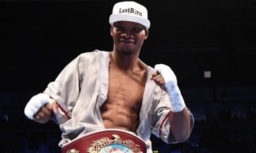 WBO обязала назвавшего казахстанского боксера «цыпленком» чемпиона провести защиту титула