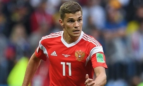 «Лучше играть, чем тренироваться». Хавбек сборной России рассказал о настрое на матч с Казахстаном