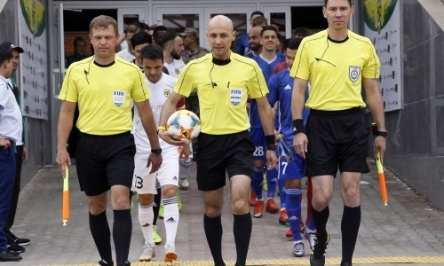 Казахстанские арбитры отправились в Норвегию для работы на матче отбора молодежного ЕВРО-2021