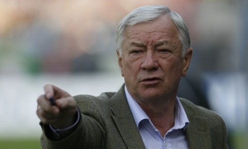 «Ниже уровнем». Известный тренер поделился ожиданиями от матча Россия — Казахстан