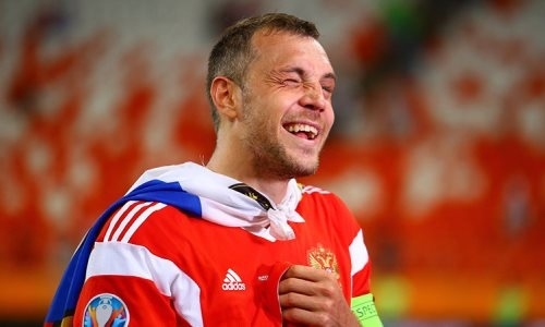 Дзюба и Лунев устроили серию пенальти на щелбаны перед матчем с Казахстаном