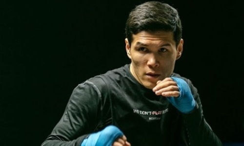 Данияр Елеусинов провел открытую тренировку перед боем на любимой арене Головкина. Видео