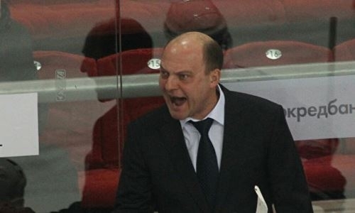 «Не было шансов». Российское СМИ напомнило о первом тренере «Барыса» в КХЛ