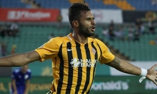 «Кайрат» забил три гола за 31 минуту и разгромил «Жетысу» в матче КПЛ