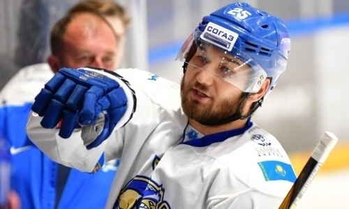 Рыспаев отправился с «Номадом» на первый выезд в сезоне ВХЛ