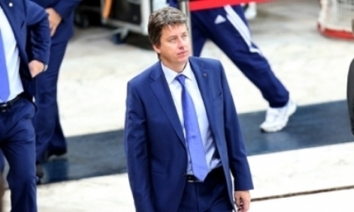 «Значит, мало хотим». Тренер «Спартака» остался недоволен качеством льда в Алматы