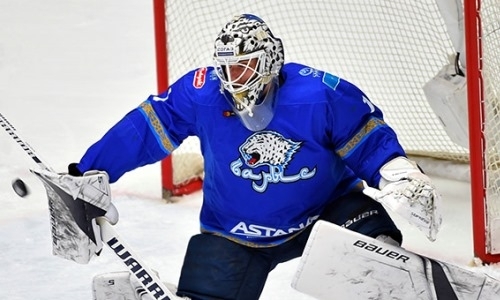 Голкипер «Барыса» оформил юбилейный шатаут в КХЛ