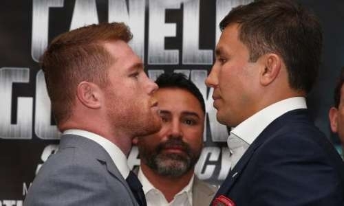 Де Ла Хойя допустил поражение «Канело» нокаутом перед трилогией с Головкиным