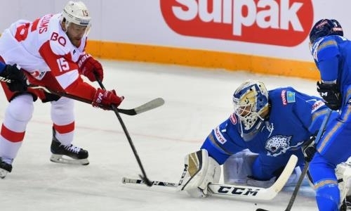 «Курил в воротах». Определены главные творцы первой победы «Барыса» в Алматы