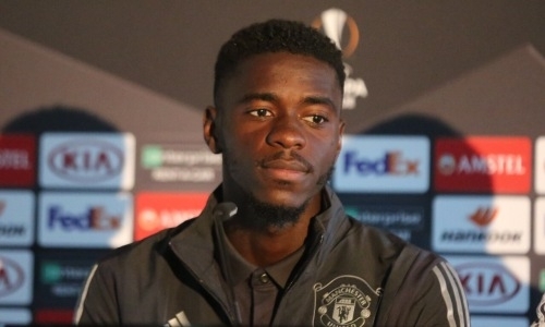 «Продолжу развиваться». Молодой защитник «МЮ» отметил важность матча с «Астаной»