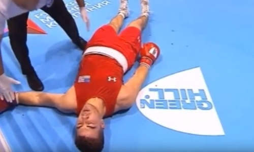 Американца госпитализировали после сокрушительного нокаута главного конкурента капитана сборной Казахстана на ЧМ-2019. Видео