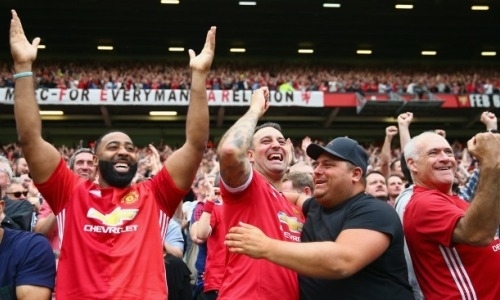 «Они не сдавались до последнего». Как фанаты «Манчестер Юнайтед» отреагировали на ничью с «Астаной»