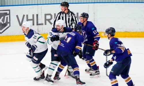 «Регулярка» ВХЛ: «Торпедо» играет на равных с лидером