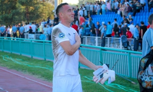 «Спасибо „Манчестер Юнайтед“, что повозили „Астану“». Бекбаев раскрыл секрет победы над чемпионом