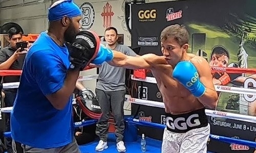 «Мне не нравится, когда...» Бэнкс указал Головкину на ошибки и высказался о нокауте в бою с Деревянченко