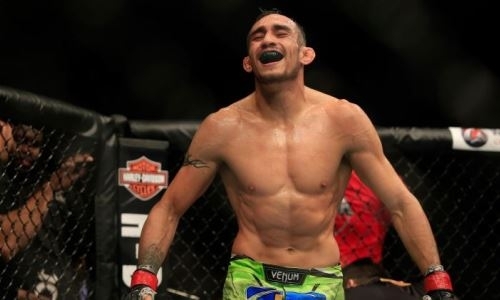 С Нурмагомедовым? Тони Фергюсон официально объявил о следующем бое в UFC