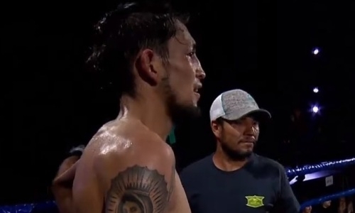 Украинский боксер пушечными ударами сломал ребро мексиканцу. Видео нокаута