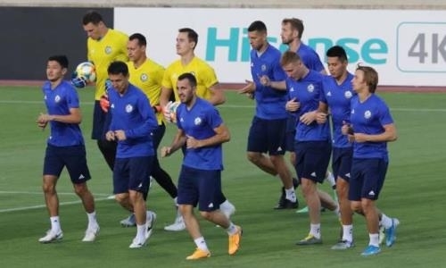 Фоторепортаж с тренировки сборной Казахстана перед матчем с Кипром в отборе ЕВРО-2020
