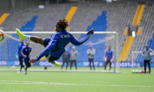 Фоторепортаж с тренировки «Астаны»