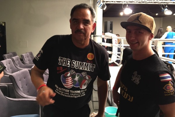 Кто они — лузеры профи бокса. Первый визави Головкина, «Старый Волк» из Шымкента, человек на шурупах