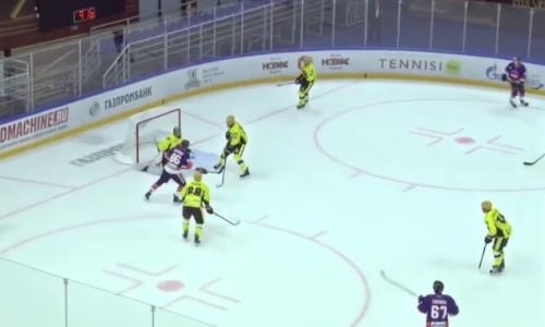 Видеообзор матча ВХЛ «СКА-Нева» — «Сарыарка» 2:1