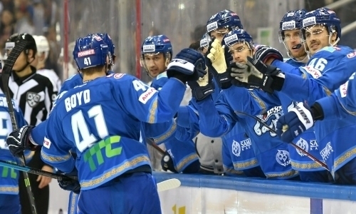 «Менее охотно». В России отметили интересную закономерность домашних матчей «Барыса»