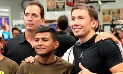 Экс-чемпион мира в четырех весовых категориях поддержал Головкина перед боем за два титула