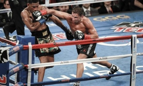 «Успех был удобен всем». В России решили «отобрать» победу Головкина