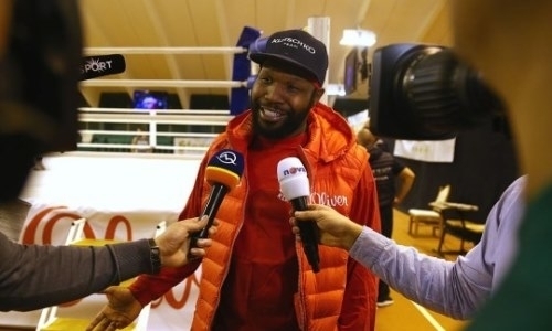 «Подпишет все документы». Тренер Головкина резко высказался о бое с «Канело»