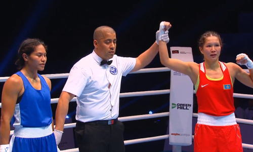 Казахстанка Ходжабекова успешно стартовала на чемпионате мира по боксу среди женщин
