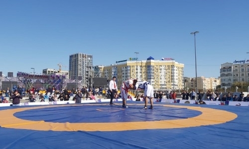 Международный турнир по казакша курес стартовал в Атырау
