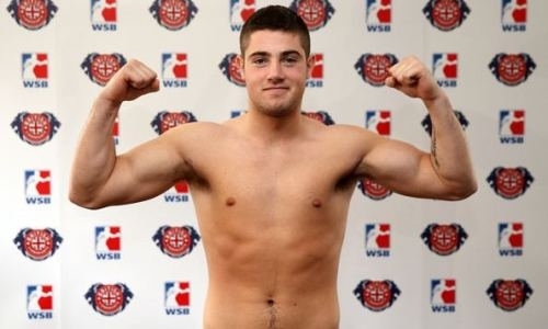 Бой в андеркарде Головкин — Деревянченко закончился нелепым «апсетом» Уорда