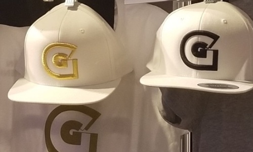 Головкин сделал неожиданный ребрендинг. В сети появилось фото нового мерча