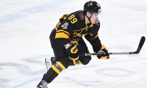 «Они играют в давление». Хоккеист «Северстали» шокирован агрессией «Барыса»