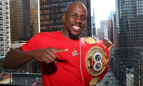 «Была либо ничья, либо победа...». Чемпион мира IBF — о бое Головкина с Деревянченко