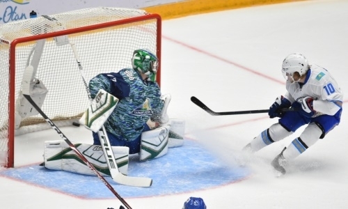 Озвучена причина низкой результативности лидера сборной Казахстана и «Барыса» в КХЛ