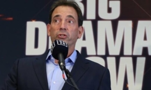 Промоутер Головкина поддержал попавшего в аварию чемпиона мира