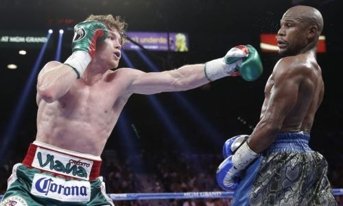 Головкину на примере Мэйвезера объяснили ошибки в боях с «Канело»