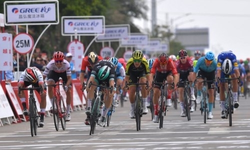 «Неожиданно начал...». Гонщик «Астаны» оценил старт «Тура Гуанси»