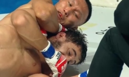 Турнир M-1 Challenge 105 в Нур-Султане стартовал с победы казахстанца удушающим приемом