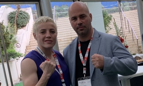 «Дайте миллион». Менеджер ушедшей из бокса Шариповой договорился о титульном бое и обратился к властям РК