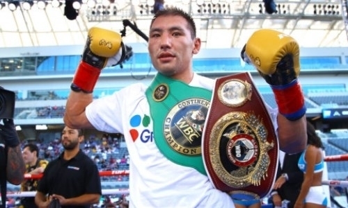 Алимханулы узнал соперника по защите титула WBC в андеркарде известных супертяжей