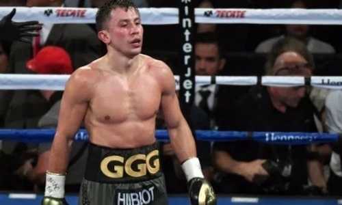 Головкину сообщили плохие новости после завоевания двух титулов чемпиона мира