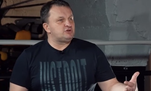 Лучший российский рефери определил победителя спорного боя Жумагулов — Багаутинов