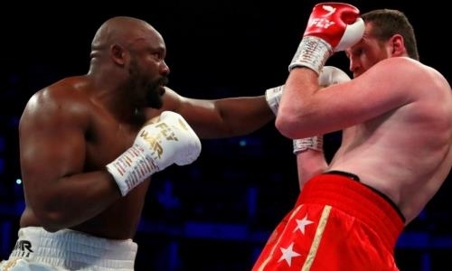 Тяжелым нокаутом завершился бой за титул WBO в супертяжёлом весе. Видео