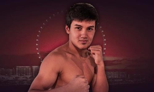 18-летний казахстанский боксер после успешного дебюта в профи получил первый бой за границей